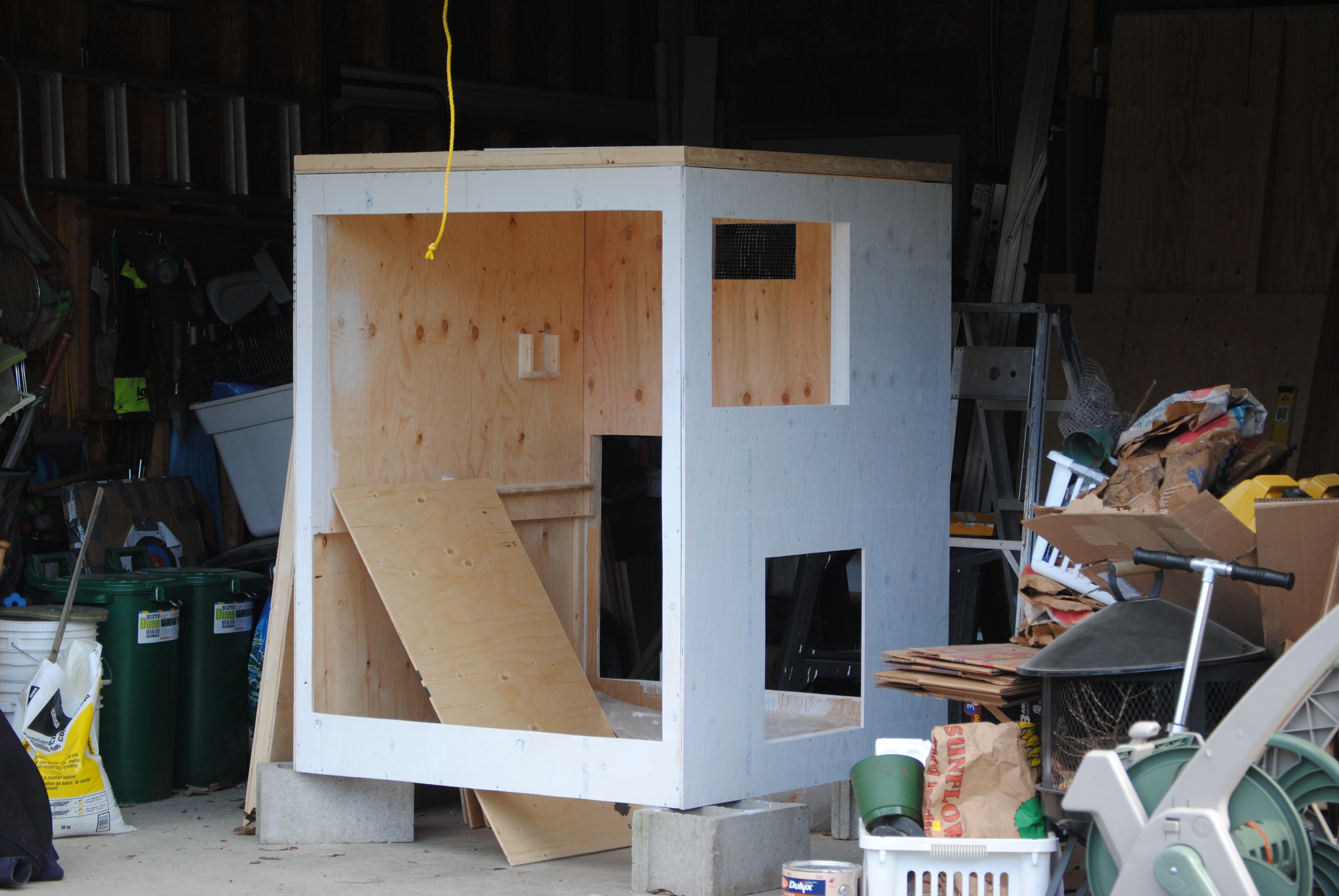 Coop-undercoat Coop-undercoat