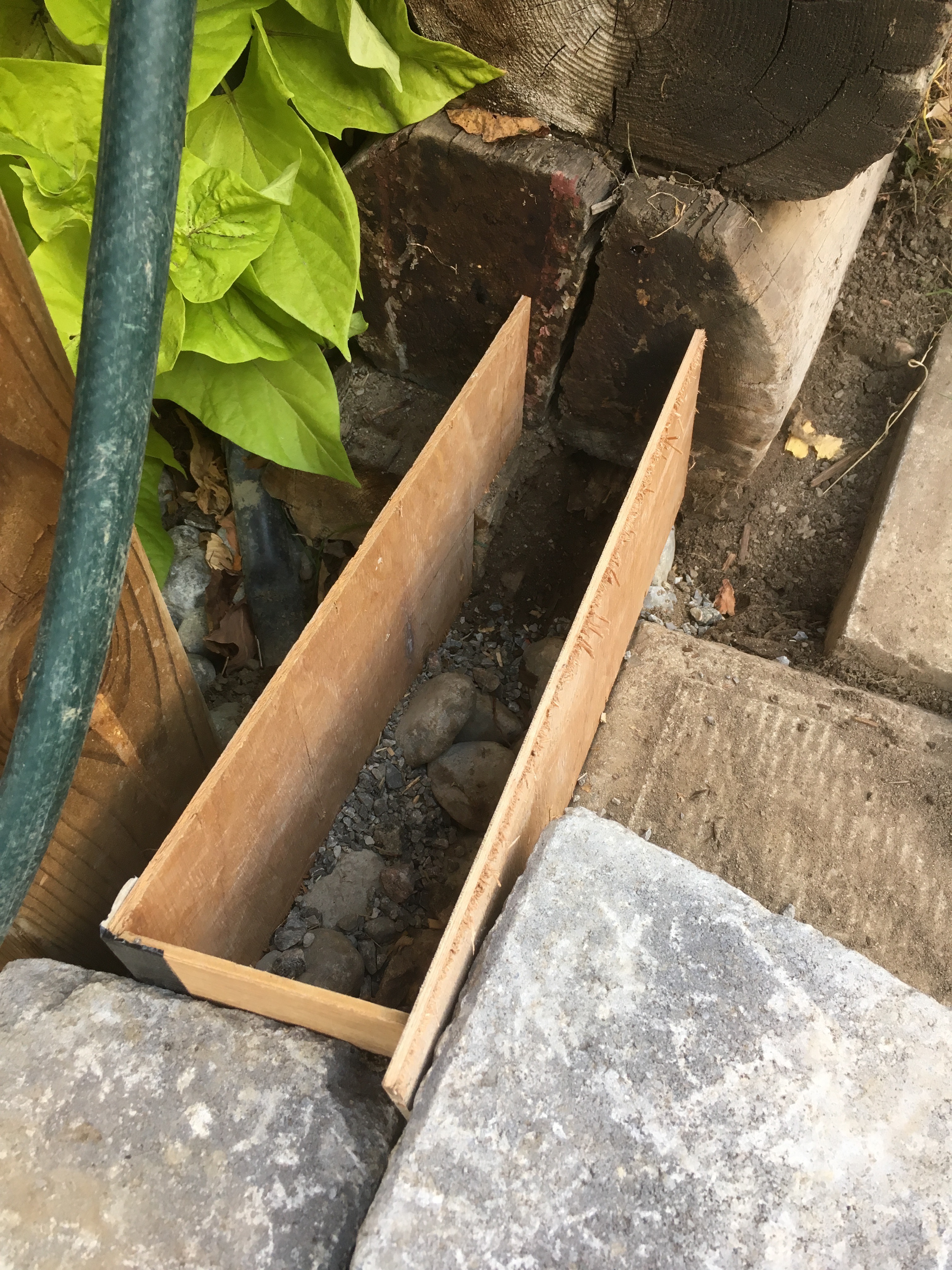 Concrete rain guide Concrete rain guide