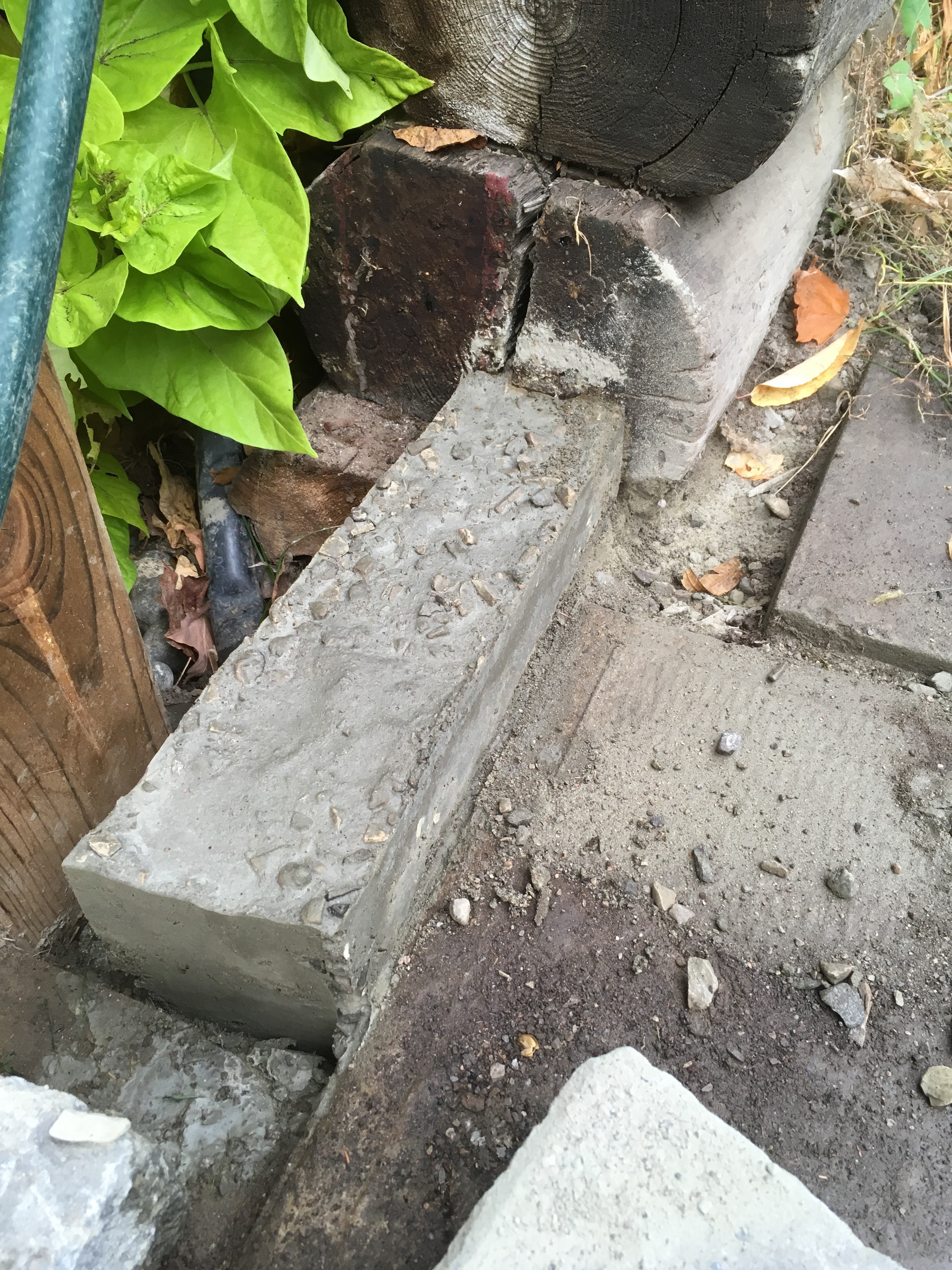 Concrete rain guide Concrete rain guide